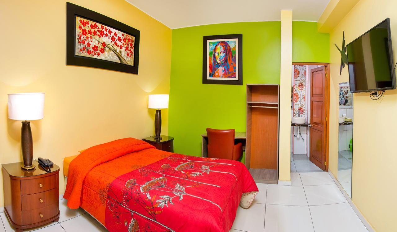 Hotel Challaca Ика Екстериор снимка