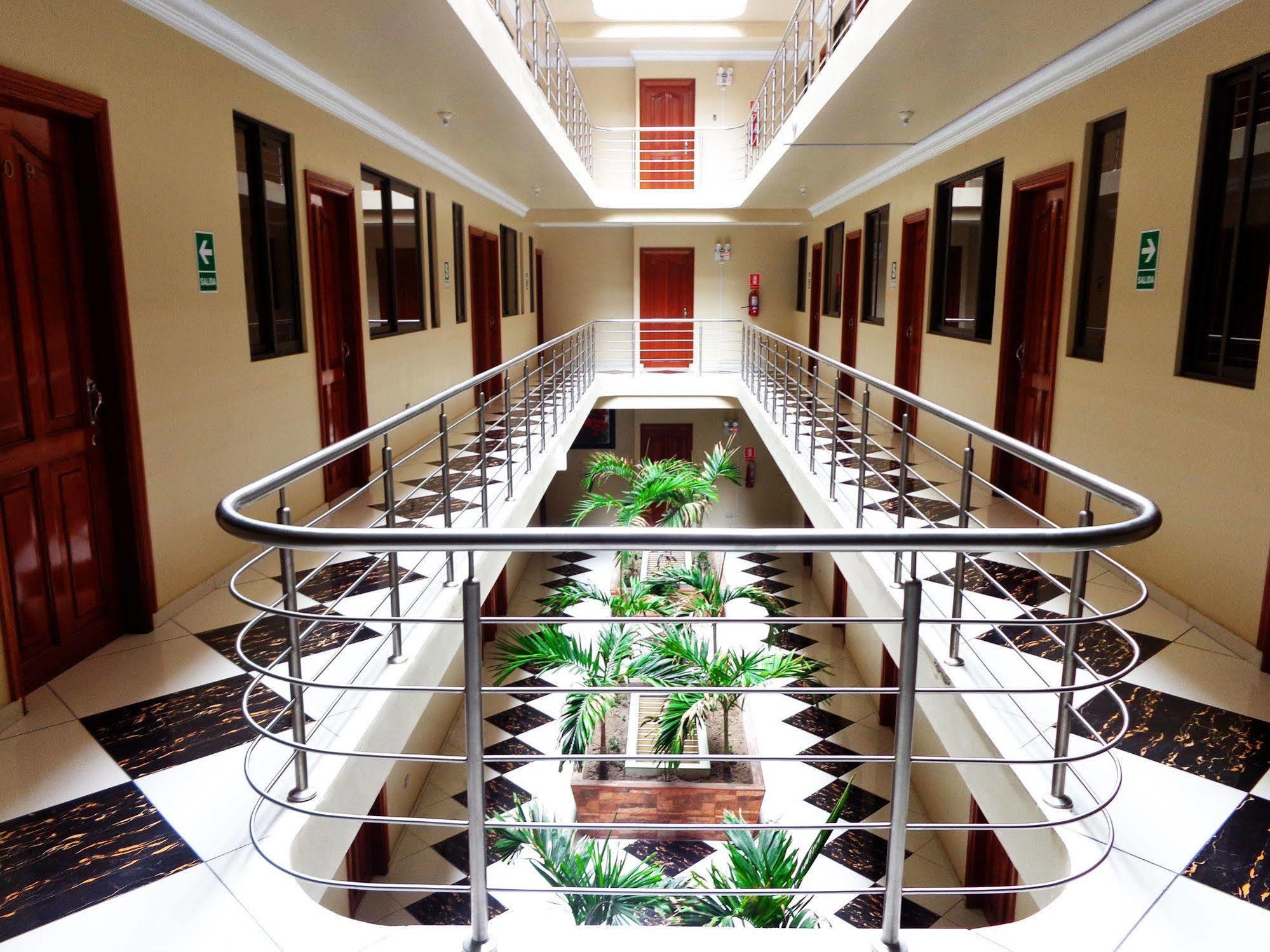 Hotel Challaca Ика Екстериор снимка